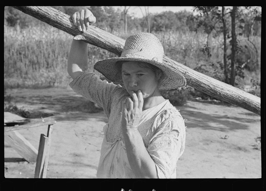 [Untitled photo, possibly related to: Squatter's camp, Route 70,…, Arkansas, 1935