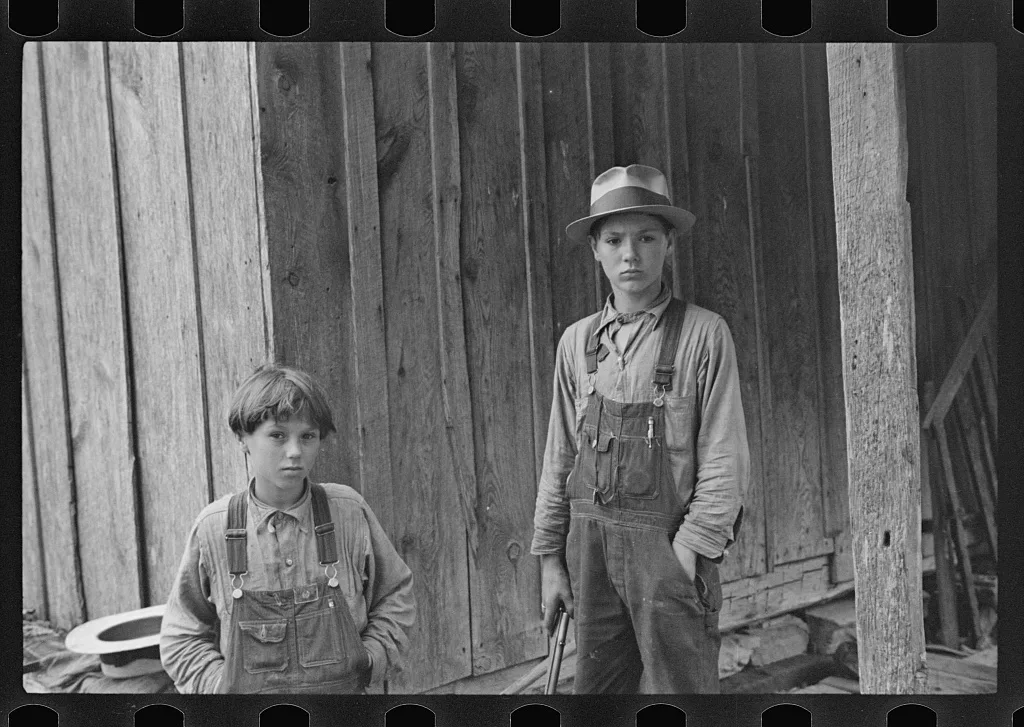 [Untitled photo, possibly related to: Sam Nichols, tenant farmer,…, Arkansas, 1935