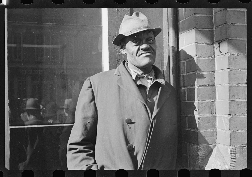 Negro at religious meeting, Nashville, Tennessee, 1935