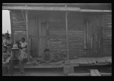[Untitled photo, possibly related to: Unemployed trapper, Plaquemines…, Louisiana, 1935