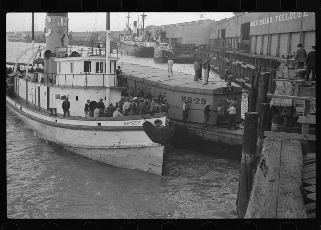 [Untitled photo, possibly related to: Bringing in scabs, New Orleans,…, Louisiana, 1935