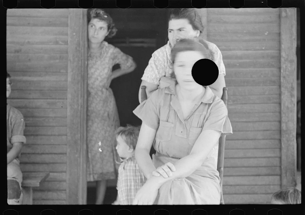 [Untitled photo, possibly related to: Children of Fortuna family,…, Louisiana, 1935