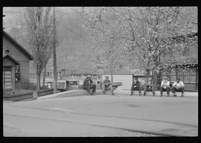 [Untitled photo, possibly related to: Omar, West Virginia], 1935
