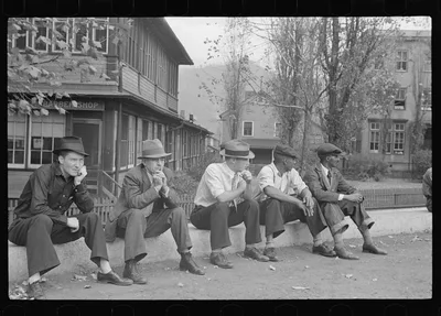 Scene in Omar, West Virginia, 1935