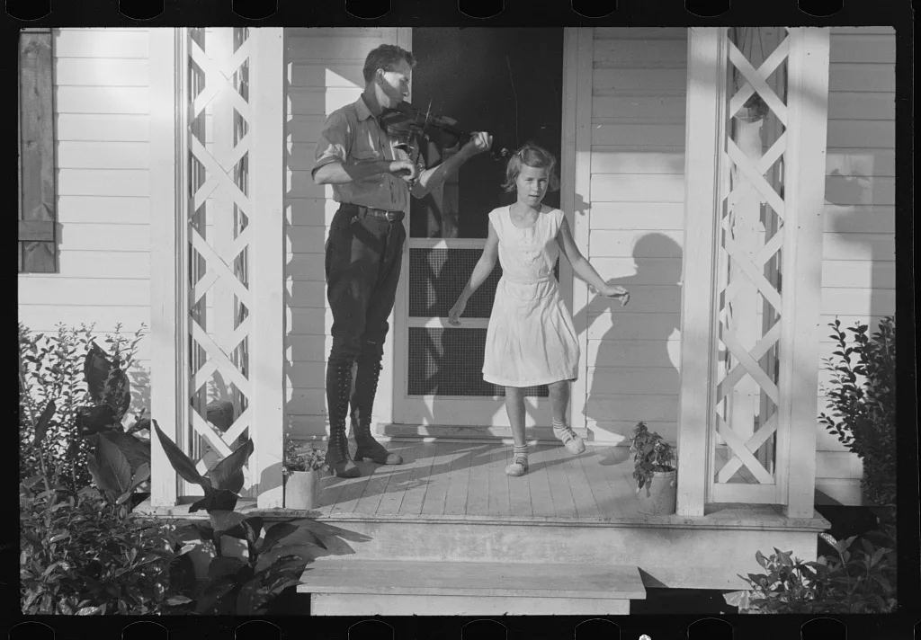 [Untitled photo, possibly related to: Sunday at home, Penderlea…, North Carolina, 1937