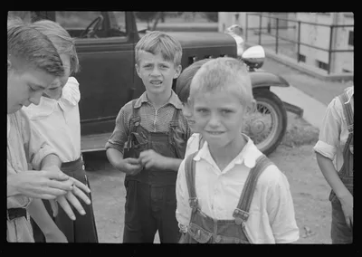 [Untitled photo, possibly related to: Painting class in school,…, Pennsylvania, 1937