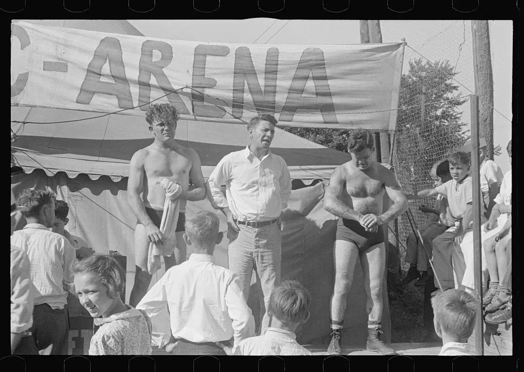 Wrestling matches, July 4th celebration, Ashville, Ohio (see general…, 1938
