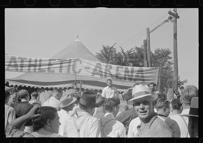 Wrestling matches, July 4th celebration, Ashville, Ohio (see general…, 1938