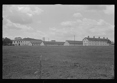 Hartman Farms, "the farm that Peruna built," central Ohio (see…, 1938