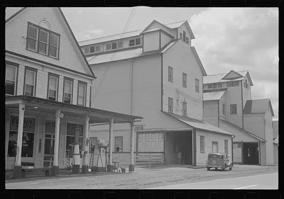 Hartman Farms, "the farm that Peruna built," central Ohio (see…, 1938