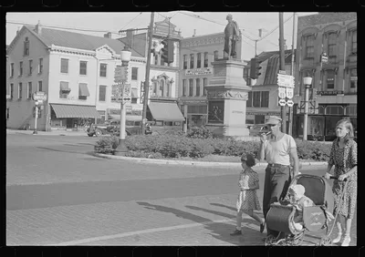 Center of town, Urbana, Ohio, 1938