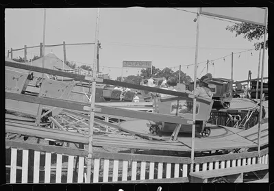 Amusement at county fair, central Ohio, 1938