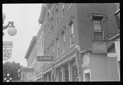 [Untitled photo, possibly related to: Saturday afternoon in London,…, Ohio, 1938