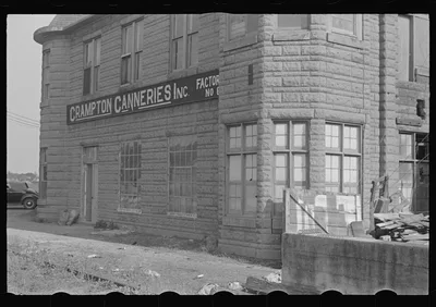 Crampton canneries in Plain City, Ohio, 1938