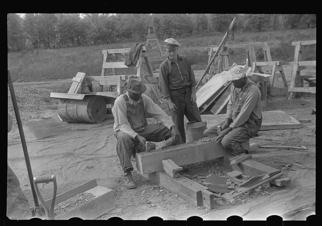 Hightstown, New Jersey. Steps in the preparation of mortar for fresco…, 1935