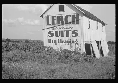 Barn advertising on Route 40, central Ohio (see general caption), 1938