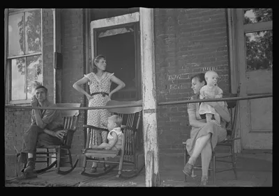 Family on relief, Lancaster, Ohio, 1938