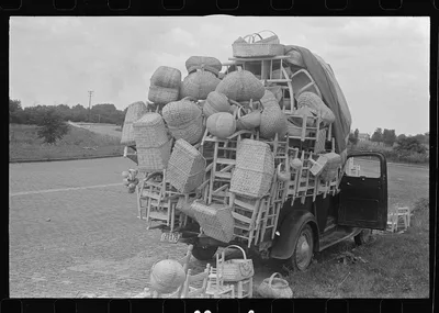 Truck of basket and chair peddler, Route 40, central Ohio (see…, 1938