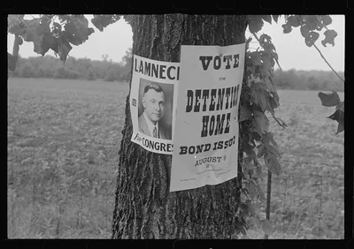 Campaign posters, central Ohio, Route 40 (see general caption), 1938
