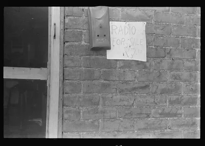 Sign on side of house in Columbus, Ohio, 1938
