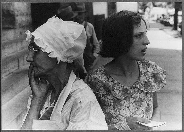 Waiting outside relief station, Urbana, Ohio, 1938