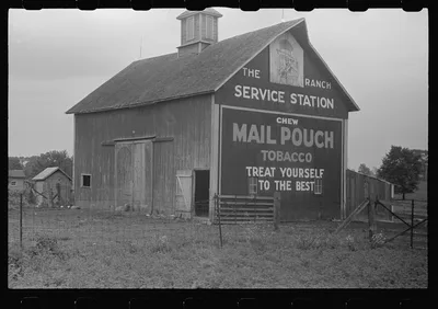 Barn advertising, central Ohio (see general caption), 1938