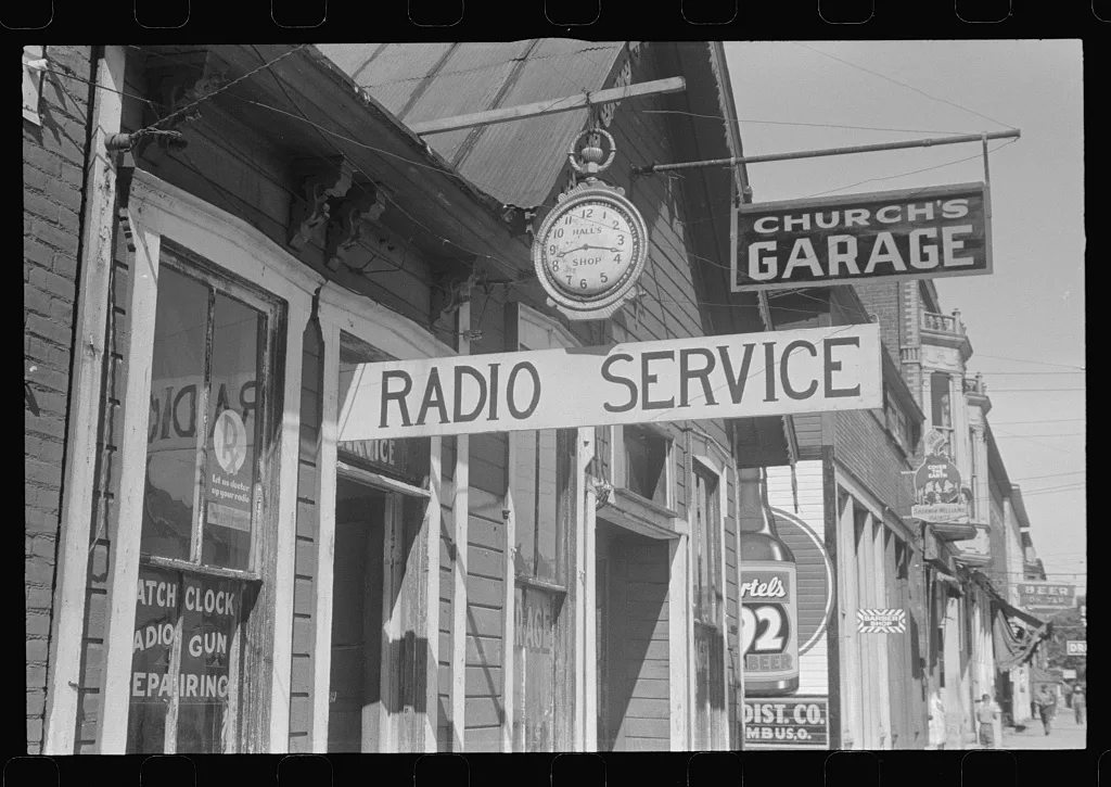 Stores in Plain City, Ohio, 1938