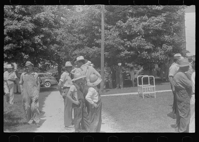 [Untitled photo, possibly related to: Public auction in central Ohio], 1938