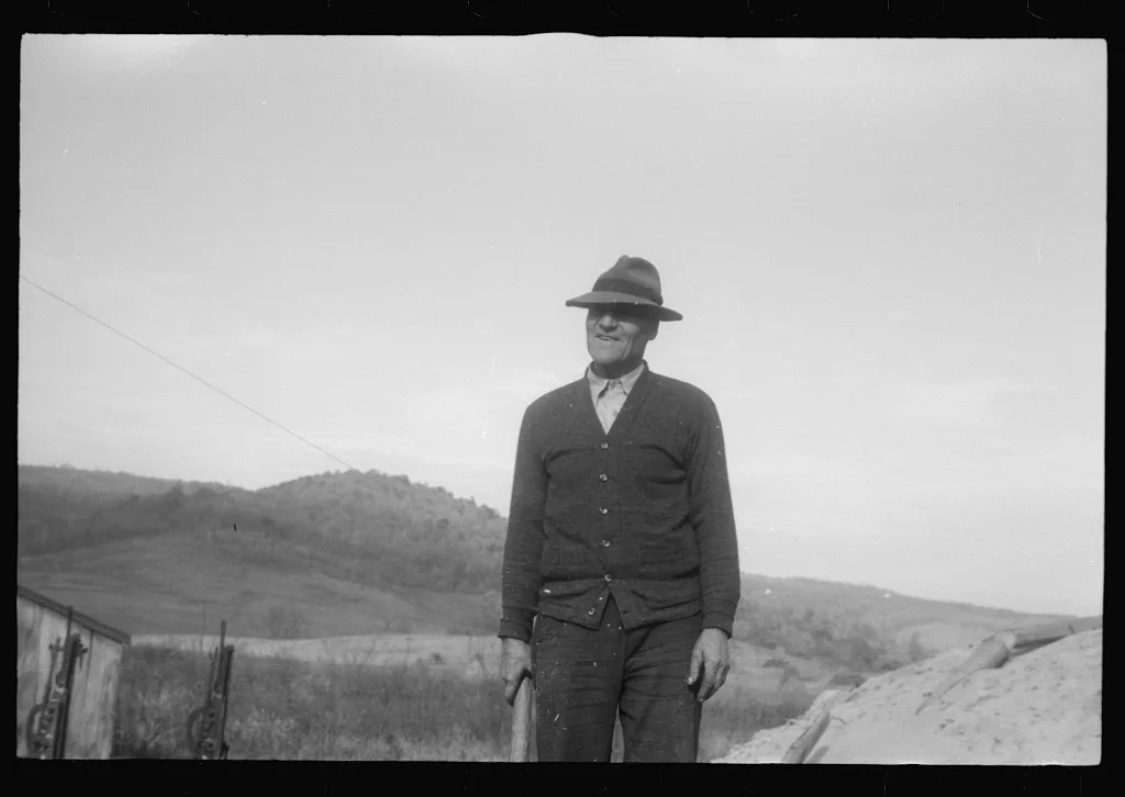 Scenes of the northern Shenandoah Valley, including the Resettlement…, Virginia, 1941