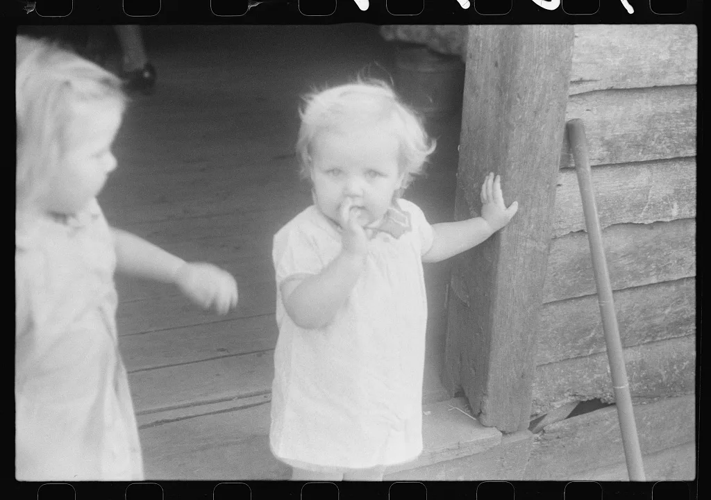 Scenes of the northern Shenandoah Valley, including the Resettlement…, Virginia, 1941