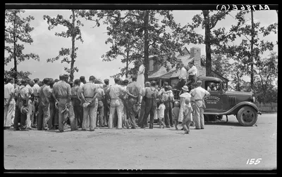 Photograph from 1935: Mrs. Roosevelt addressing group at Cumberland…